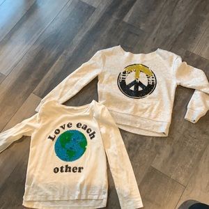 2 girls shirts